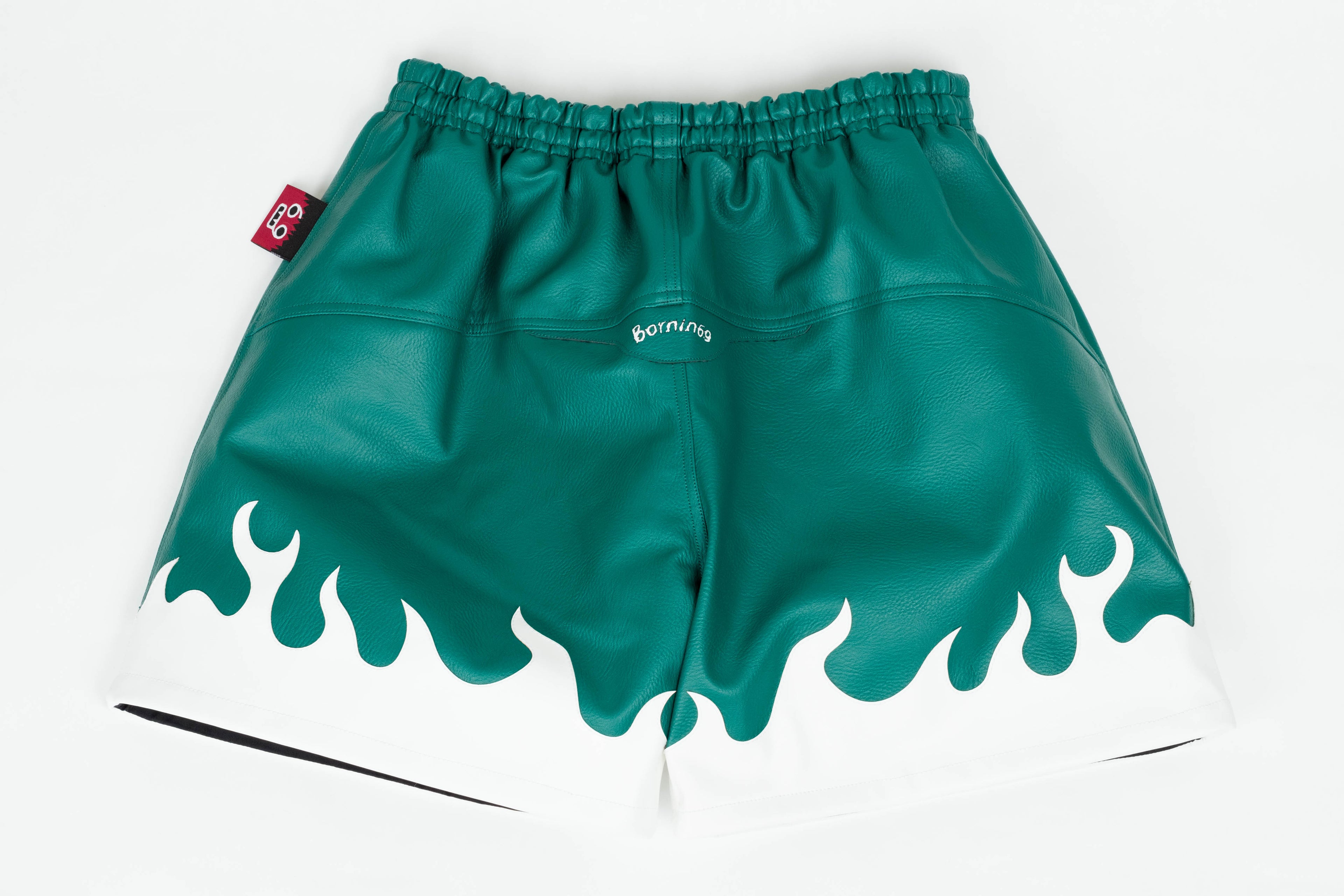 green shorts flama BORN IN 69