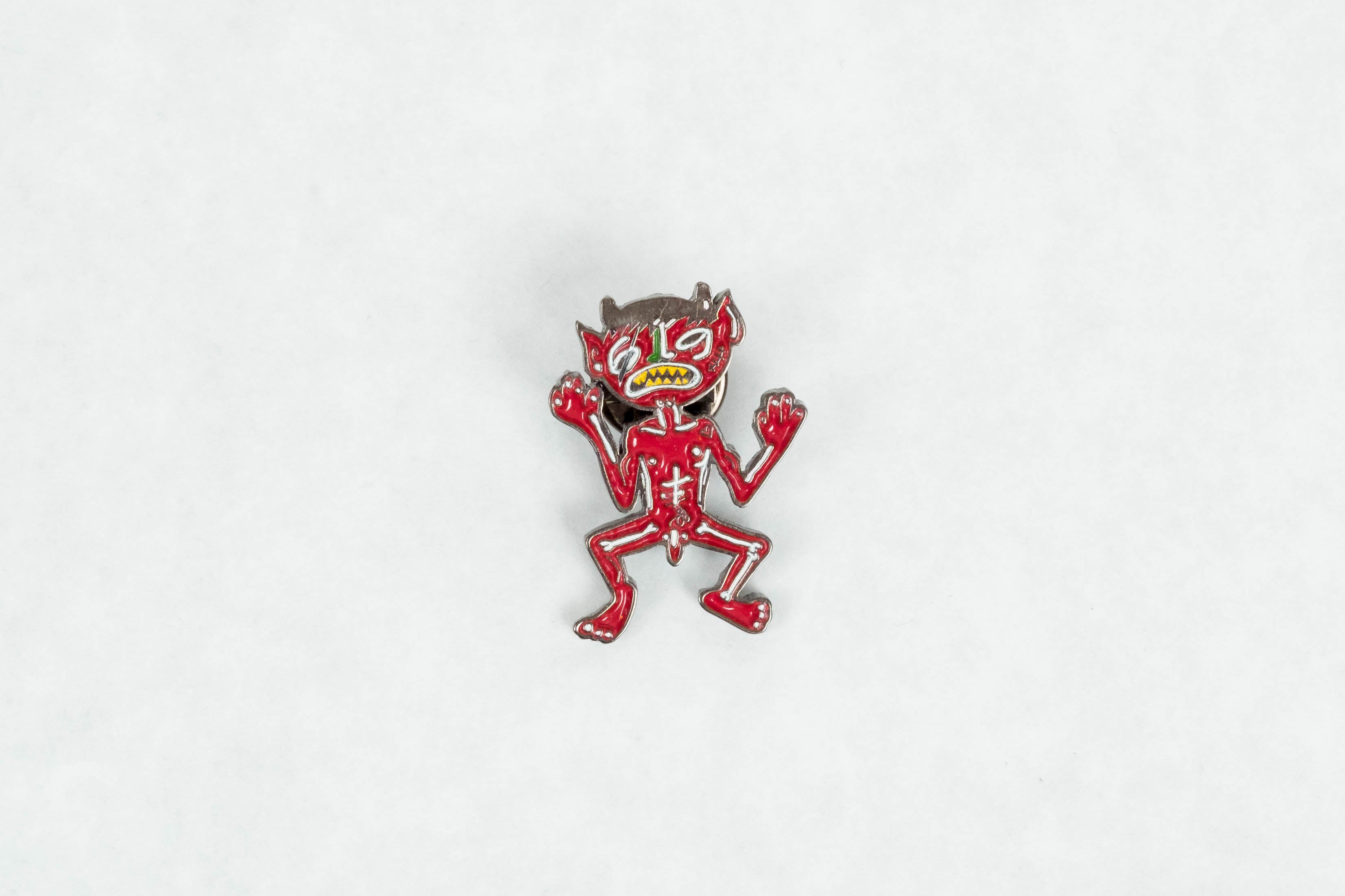 pin diablo BORN IN 69